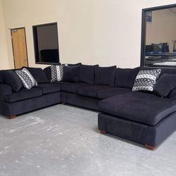 Black Sectional 