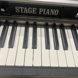 Rhodes Touring 73 Mach ll Piano 