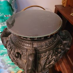 Oriental Table Stand