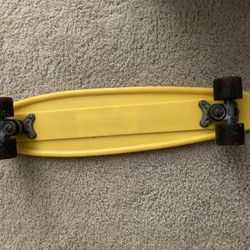 Vintage Super Surfer Big Banana Skateboard 1970s
