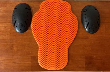 Shoulder and back protector
