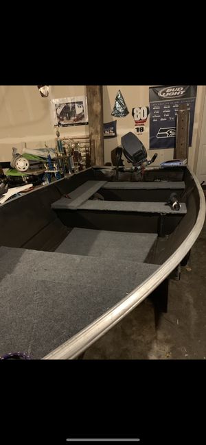 Photo 12’ welded Gregor boat