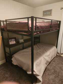 Bunk bed