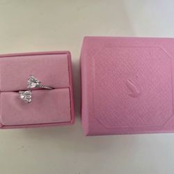 Swarvoski Open Heart Ring