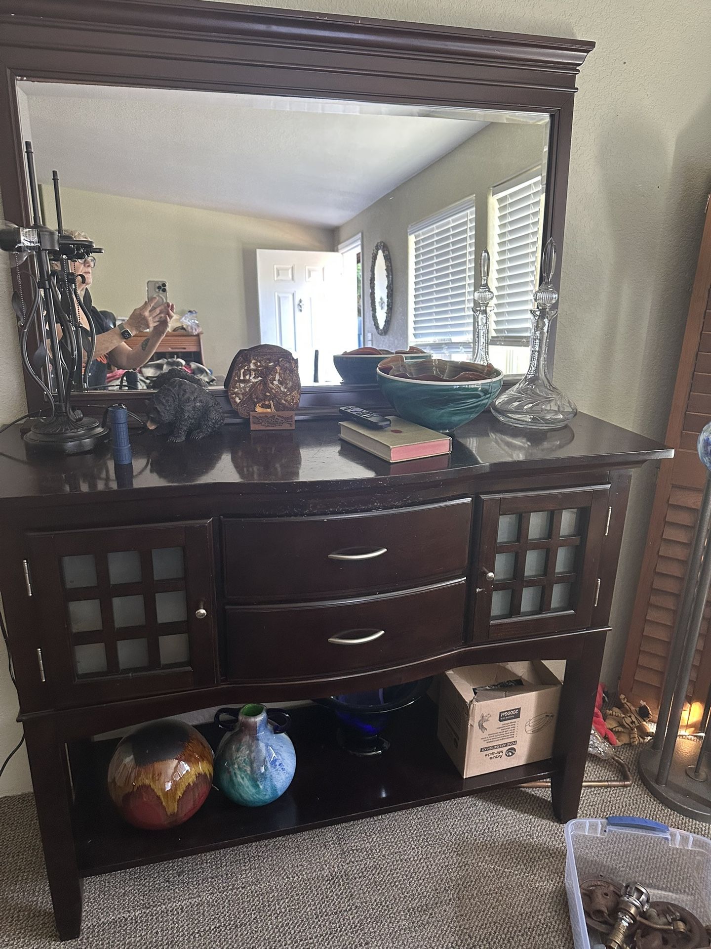 ***** FREE**** Credenza With Mirror Free You Haul!