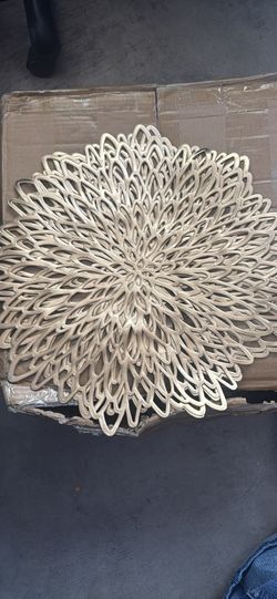 Gold place mat