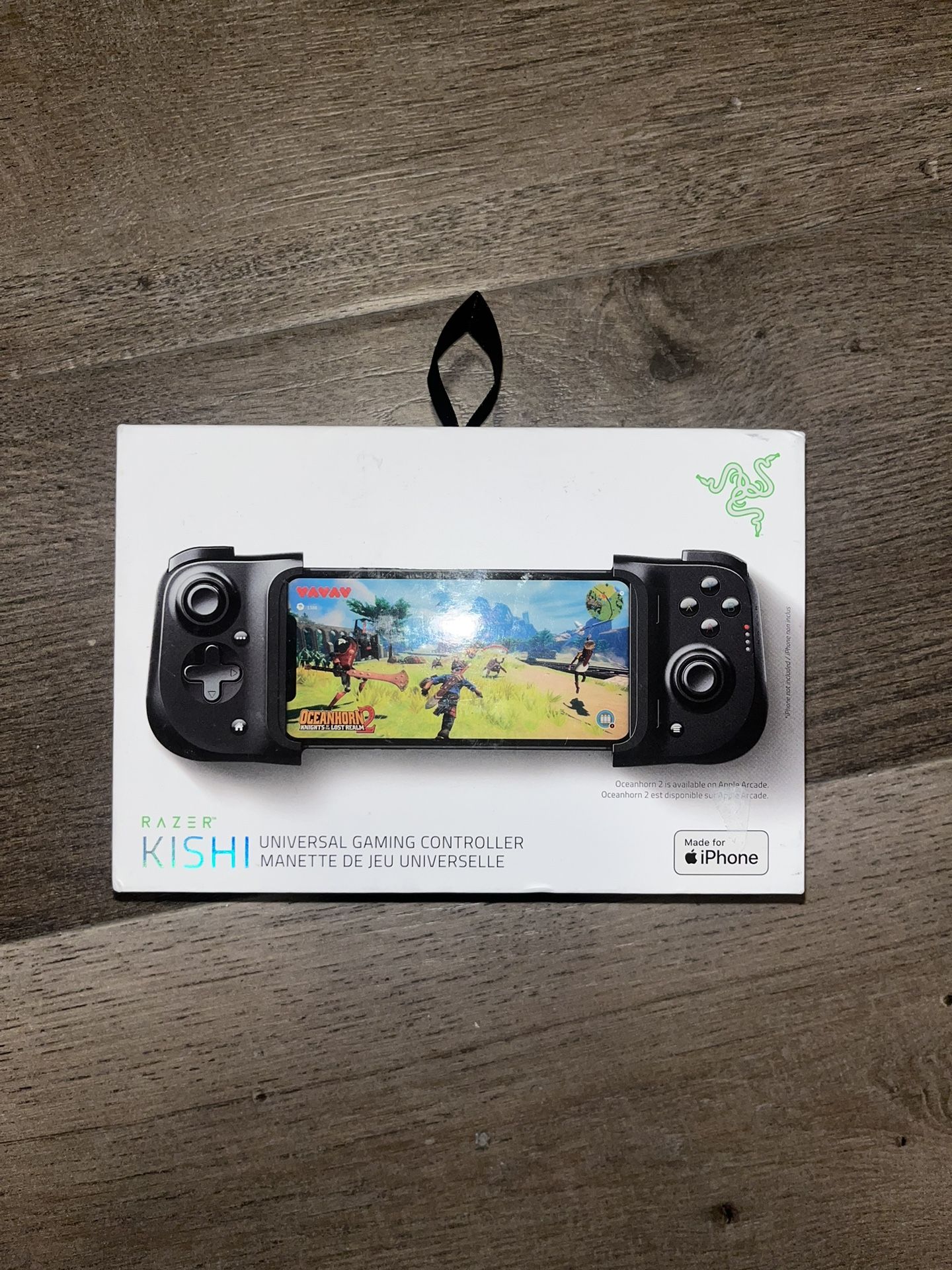 Razer Kishi Mobile Game Controller/Gamepad for iPhone iOS: