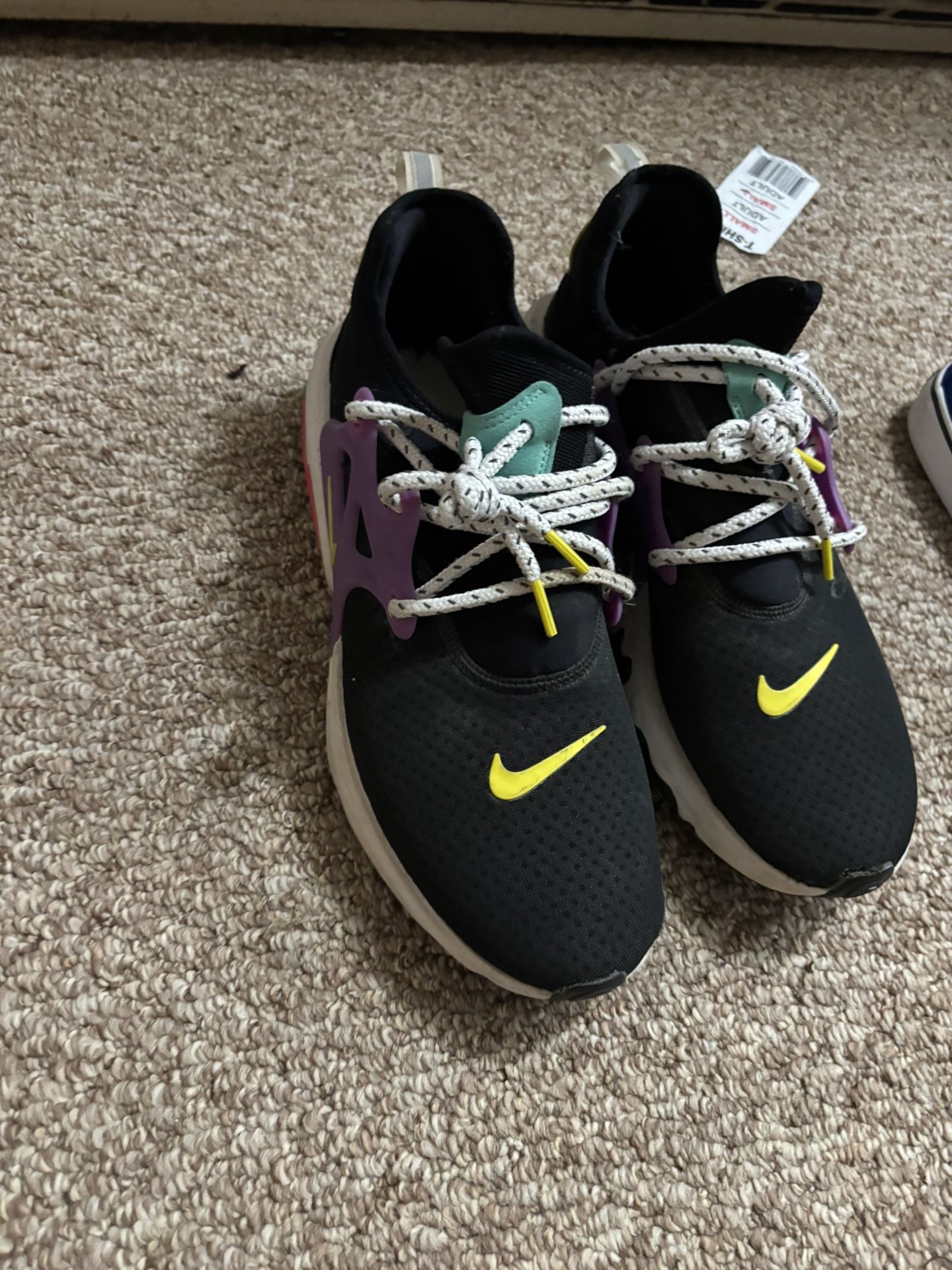 Nike Sneakers Men 11