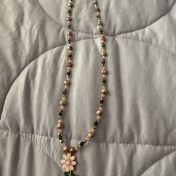 Dainty Flower Necklace 
