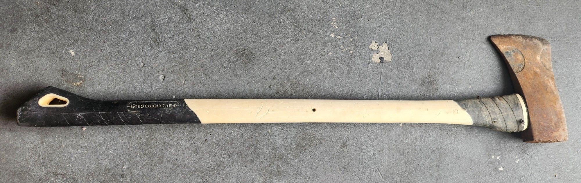 Axe