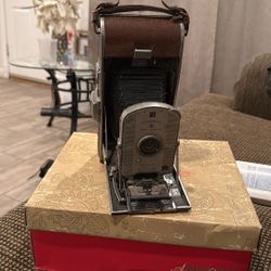 Polaroid Land Camera Model 95