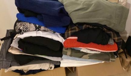 Clothing and accessories bundle