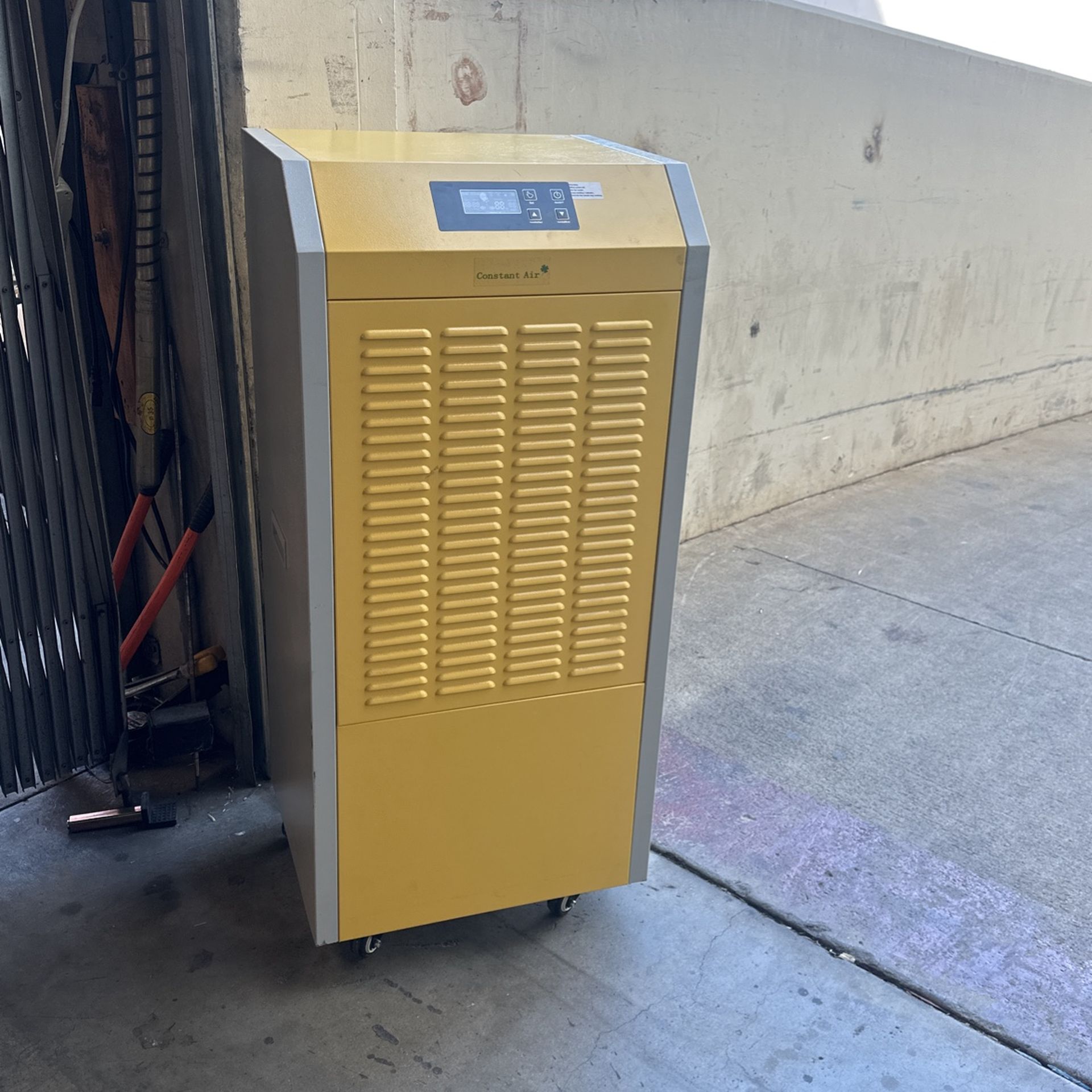 Portable 292 Pint Per Day Dehumidifier WiFi Build In Condensation Pump 110v 2000 Watt