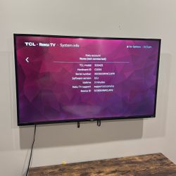 4K 50in TCL Roku TV