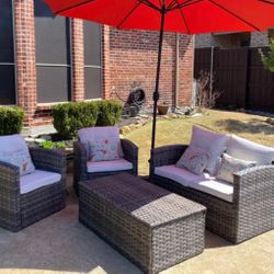 New 4pc Set Patio Furniture 