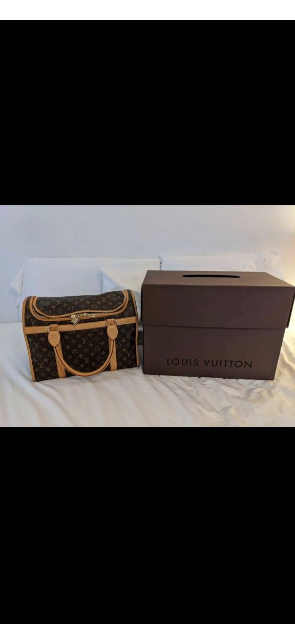 used louis vuitton pet carrier