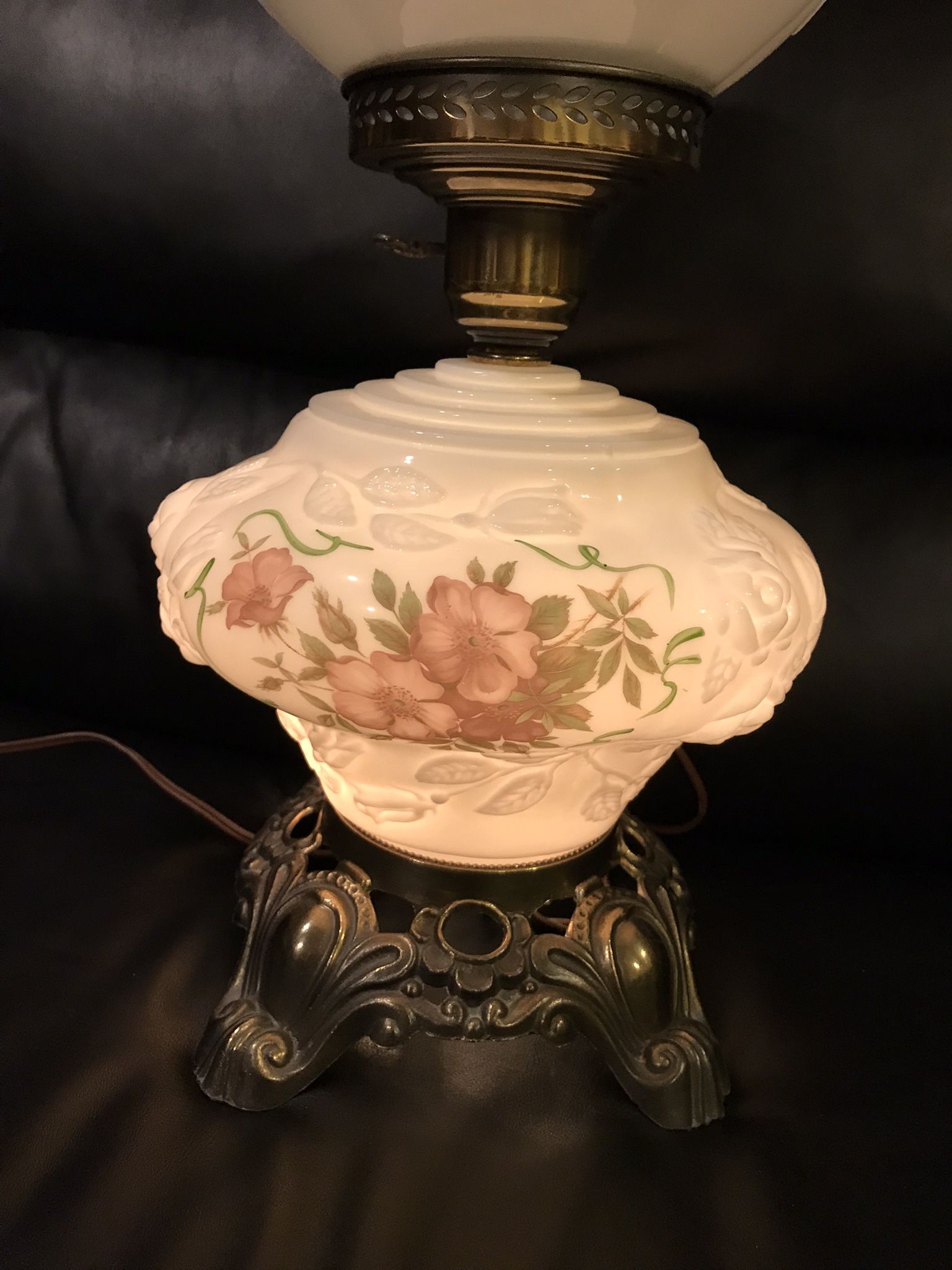 Vintage Fenton Milk Glass Lamp 
