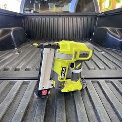 NEW RYOBI ONE+ 18V 18-Gauge Cordless AirStrike Narrow Crown Stapler (Tool Only)