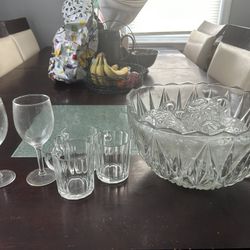 Glass Punch Bowl Set with 6 Cups – Classic Party Serveware