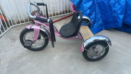 Girls schwinn Tricycle OBO!