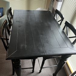 BAR HEIGHT TABLE W 4 CHAIRS