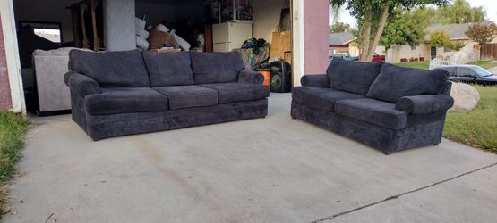 Black Couches/ sofa set