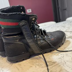 Gucci boots 🥾 for men Size 10 