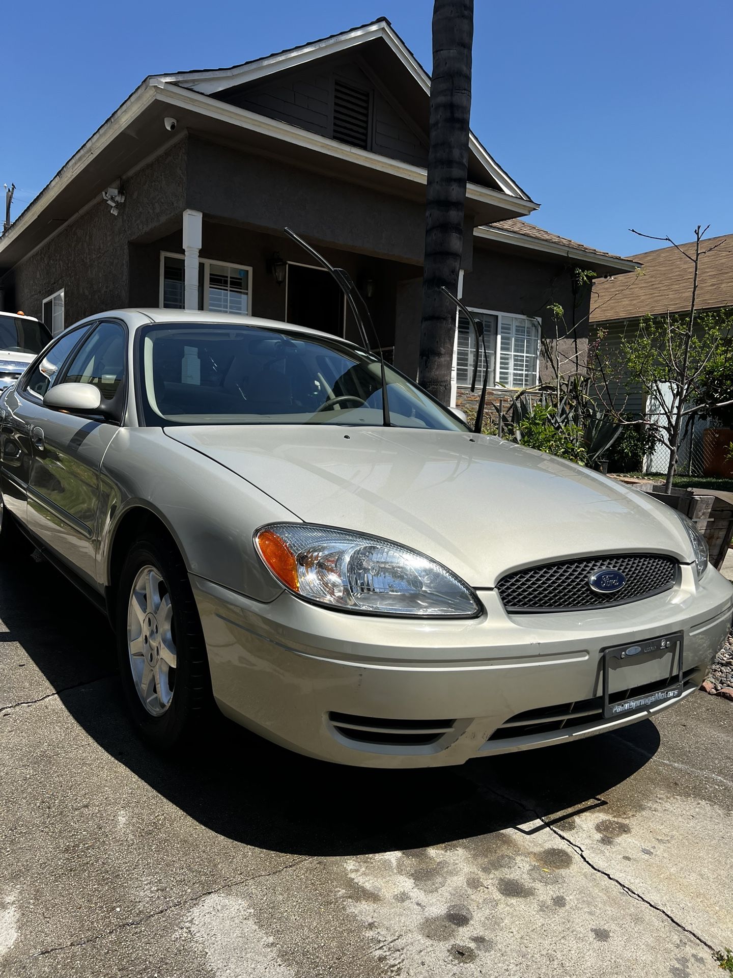 2006 Ford Taurus