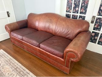 50%OFF Large leather vanguard furniture couch sofa three seater Brown