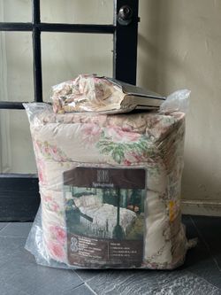 Vintage 80’s NWT Bill Blass SpringMaid Windemere Cottagecore Floral Comforter Set