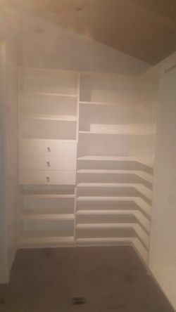 Custom Closet Organizers