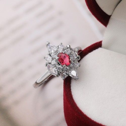 "Noble Women Silver Shiny Flower Dainty Beautiful Fashion Ring for Women, K920
 
