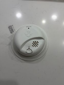 First Alert SMI100 Smoke Alarm