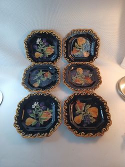 SIX 6 RAYMOND WAITES FRUIT DESIGN SALAD DESSERT PLATES 8-1/2" SQ.