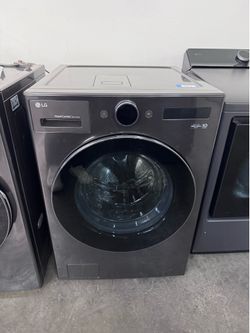 LG All-in-One Washer & Dryer Combo – Retail $3,300 → Only $1,800 Delivered