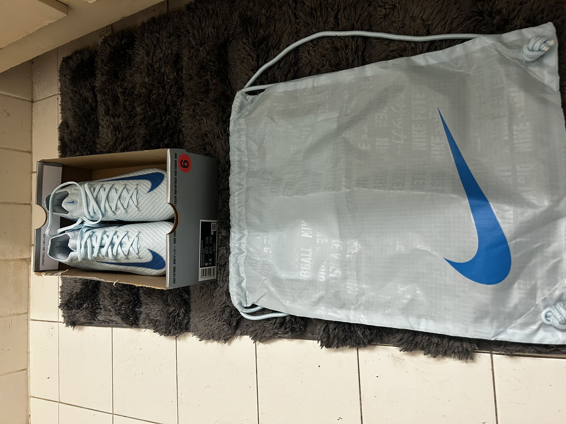 Nike Elite Soccer Shoes 