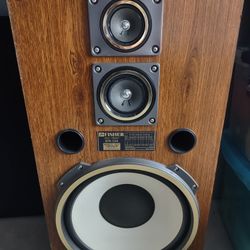 Fischer Loudspeakers 
