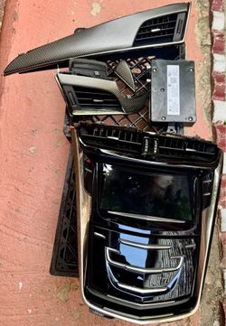 Cadillac CTS V3 Screen parts 16-19