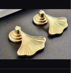 Knobs (10)