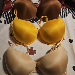 Like new 36D push up bras