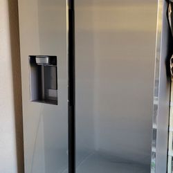 (Moving Sale) Samsung  $790