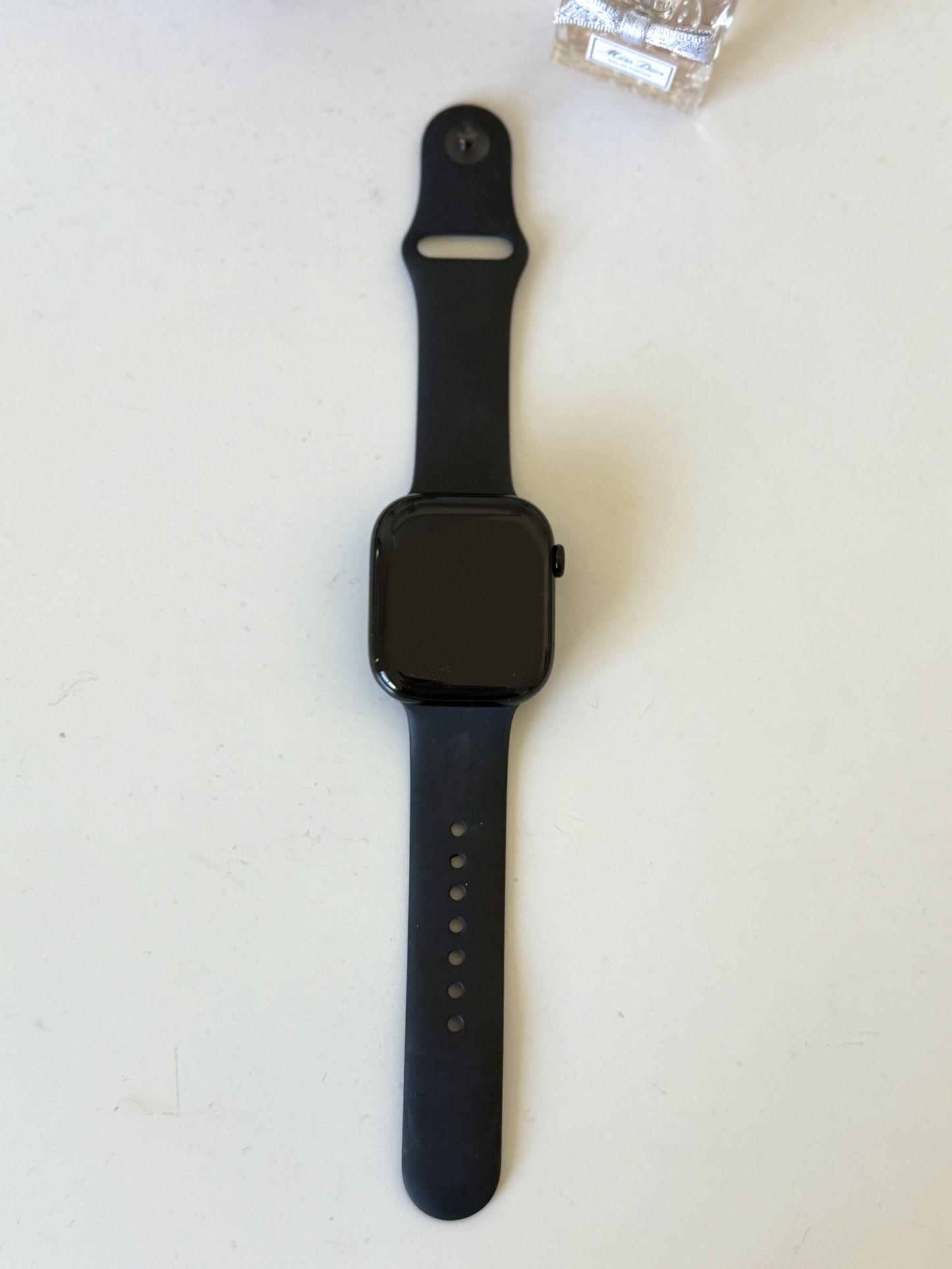 Black Apple Watch 10