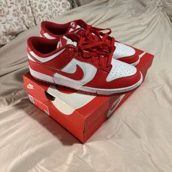 Nike Dunks University Red
