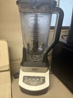 NINJA Juicer Blender $20 original 200