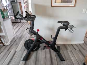 Peloton Bike+