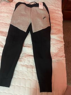 Nike tech bottoms