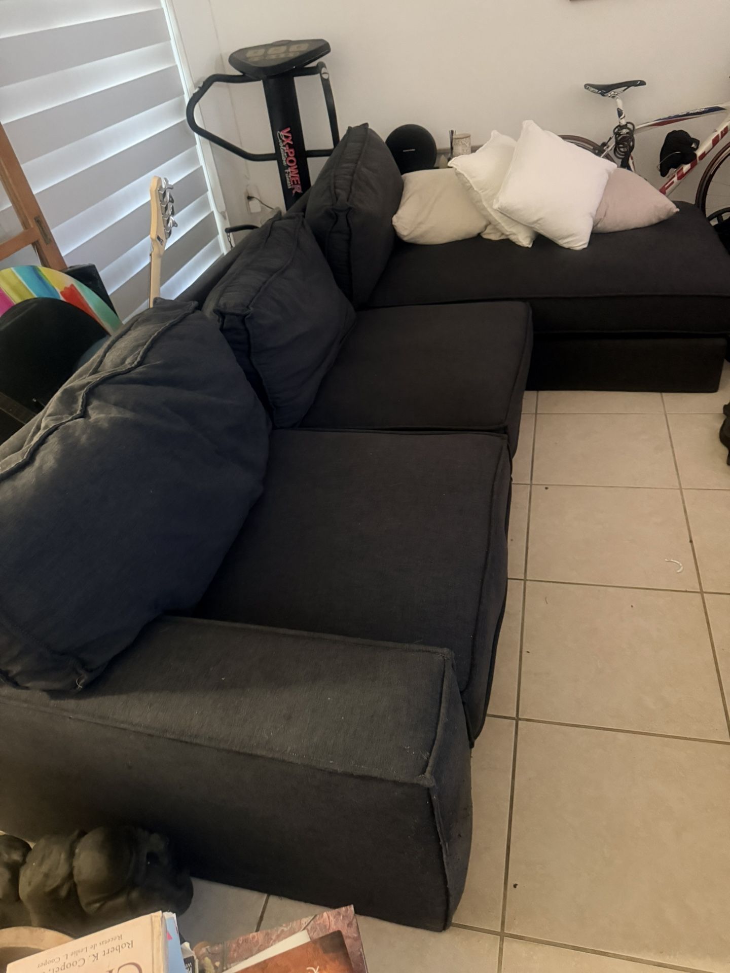 Sectional Ashley Fourniture