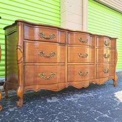 Stunning French Provincial Solid Wood Dresser