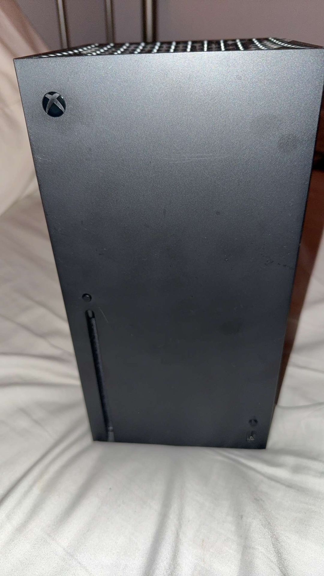 Xbox Series X - 1TB of Storage