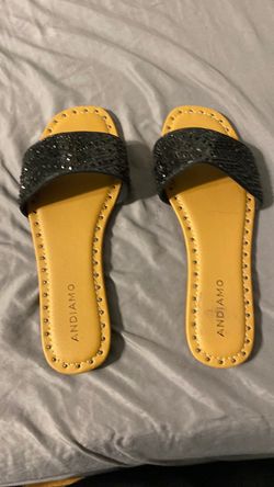 Ladies size 10 sandals